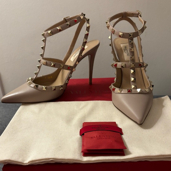 Valentino Garavani Shoes - Brand New Valentino Rockstud Heels